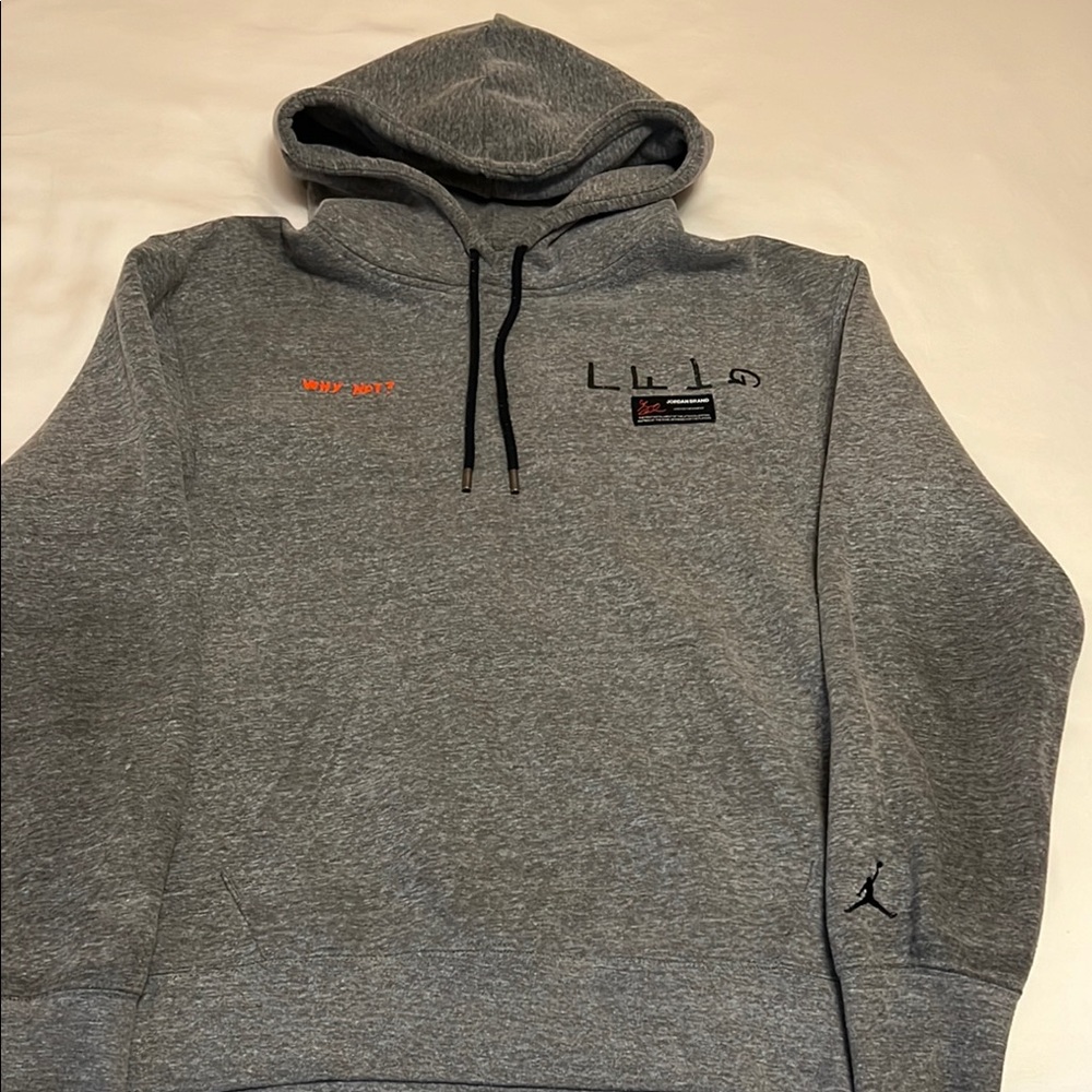Nike Gray Sweatshirt with Hood and Drawstrings